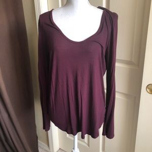 Aritzia t-shirt supersoft